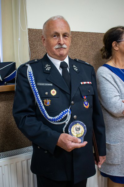 DSC 0020 4 400x600